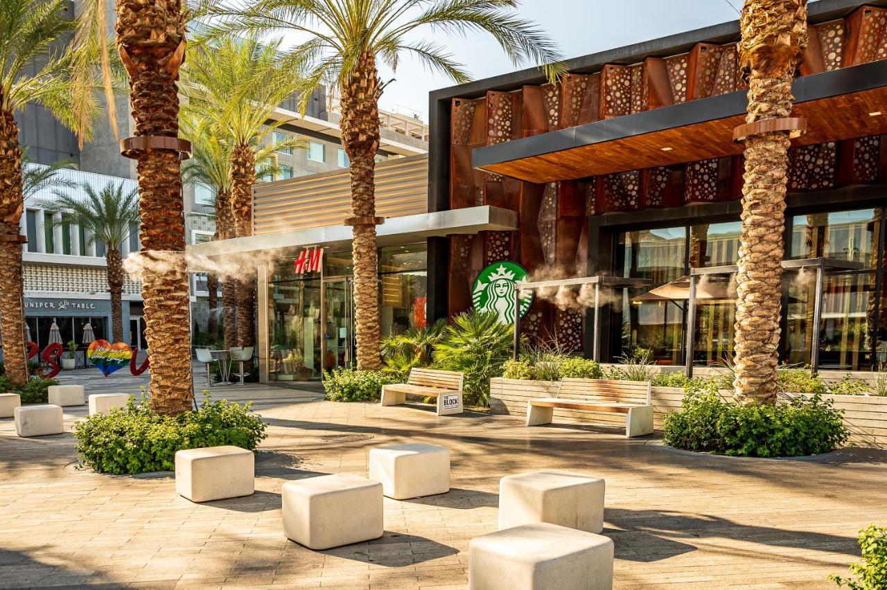 Palm Springs Blue Desert Condo! Luaran gambar